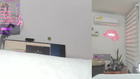 Snapshot of lana__kane_ chatting on June 2, 9:11 am Lana online show from June 2, 9:11 am
