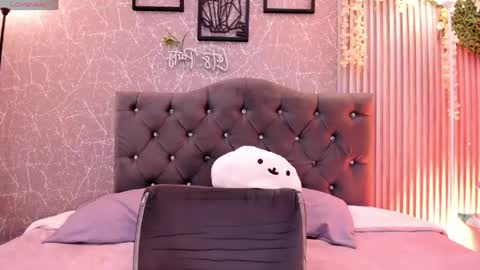 lana_gill online show from May 4, 7:21 pm