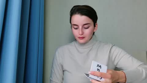 lana_gl online show from May 29, 6:55 am