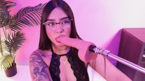 LANA online show from March 8, 4:27 am