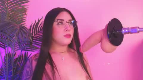 Snapshot of lana_ortega chatting on June 14, 4:25 am LANA online show from June 14, 4:25 am
