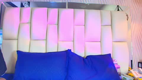 Snapshot of lana_sliim chatting on May 11, 2:45 pm Vanessa online show from May 11, 2:45 pm