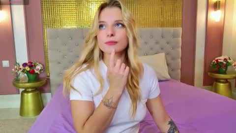 Lana online show from September 11, 9:20 am