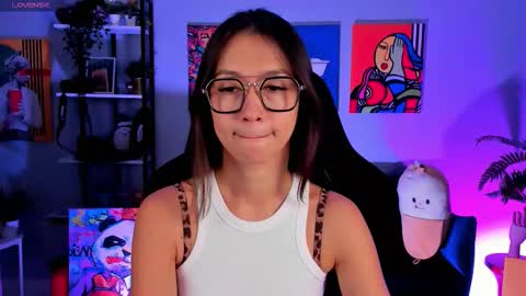 Snapshot of lanabakers chatting on October 30, 2:46 am LanaBakers NONUDE MODEL online show from October 30, 2:46 am