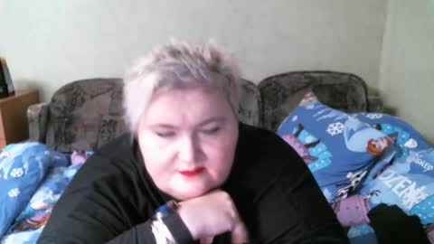 Snapshot of lanacat555 chatting on February 12, 9:22 pm lanacat555 online show from February 12, 9:22 pm