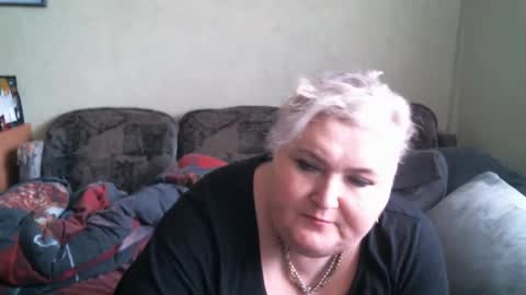 Snapshot of lanacat555 chatting on March 5, 10:00 am lanacat555 online show from March 5, 10:00 am