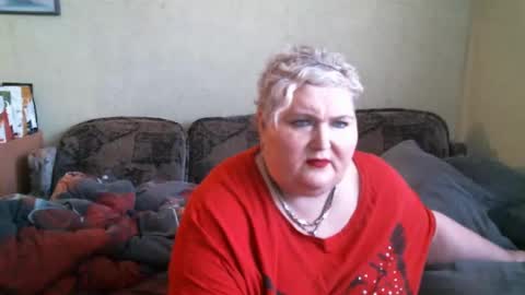 Snapshot of lanacat555 chatting on March 12, 1:19 pm lanacat555 online show from March 12, 1:19 pm