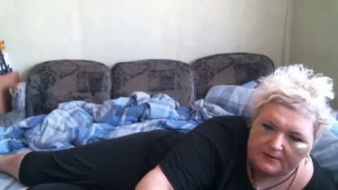 Snapshot of lanacat555 chatting on September 13, 11:10 am lanacat555 online show from September 13, 11:10 am