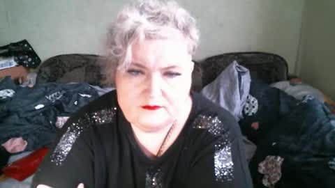 Snapshot of lanacat555 chatting on November 16, 10:54 am lanacat555 online show from November 16, 10:54 am