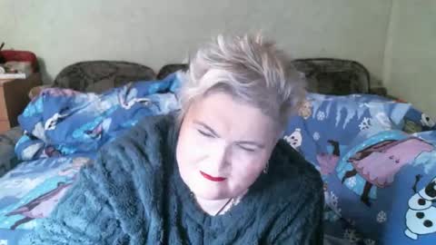 lanacat555 online show from January 12, 1:11 am