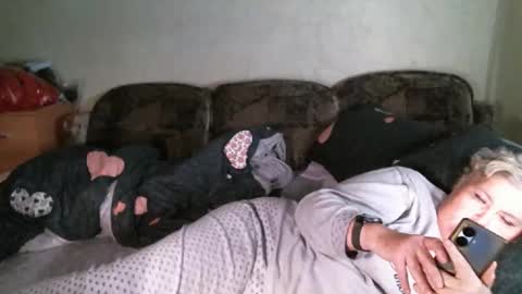 lanacat555 online show from March 1, 3:52 am