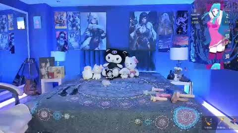 L A N A  online show from November 23, 1:33 pm