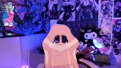 LanaKyutt666 online show from August 1, 1:05 am