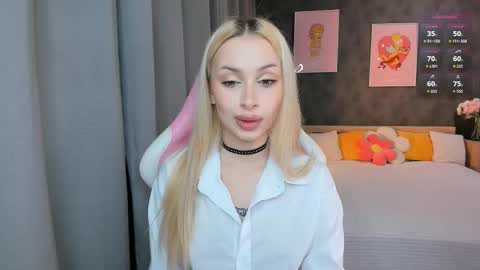 Lana online show from February 26, 4:00 am