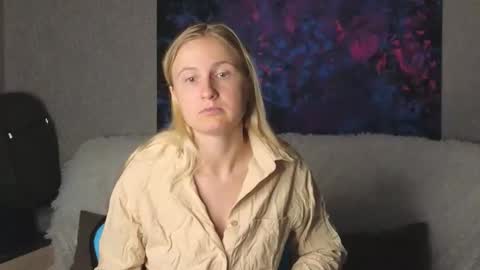 Snapshot of lanavismith chatting on November 28, 6:05 am LanaviSmith online show from November 28, 6:05 am