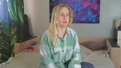 LanaviSmith online show from January 19, 7:12 am