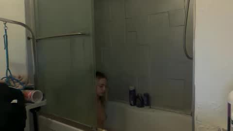 Snapshot of lanaxsharapova chatting on March 4, 2:50 am lanaxsharapova online show from March 4, 2:50 am