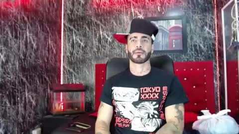 Lancelot Benwick online show from January 17, 8:45 am