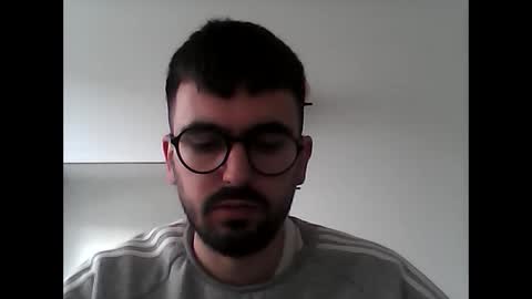 lander920612 online show from February 19, 9:38 am