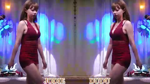 Snapshot of lankwaifong_cindy chatting on July 14, 3:11 am lankwaifong_cindy online show from July 14, 3:11 am