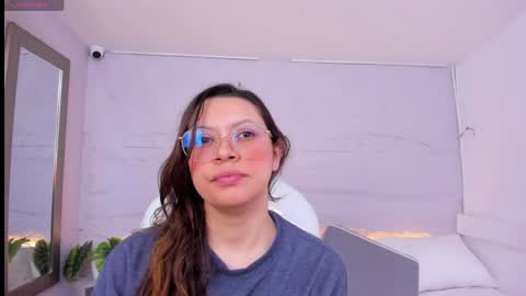 Snapshot of lanna_18_ chatting on May 27, 11:51 am Lanna online show from May 27, 11:51 am