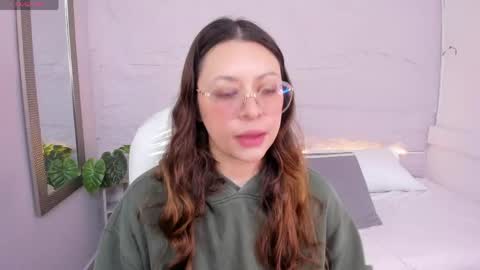 Snapshot of lanna_18_ chatting on June 6, 11:48 am Lanna online show from June 6, 11:48 am