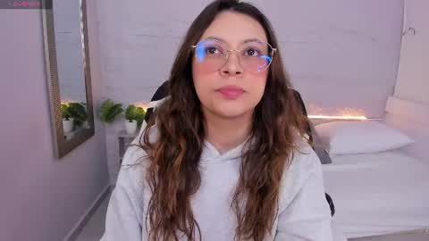 Snapshot of lanna_18_ chatting on June 24, 11:42 am Lanna online show from June 24, 11:42 am