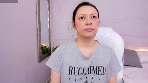 Snapshot of lanna_18_ chatting on July 11, 11:35 am Lanna online show from July 11, 11:35 am
