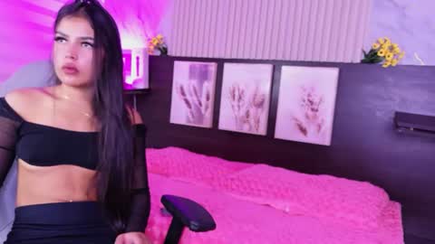 lanna_as online show from June 16, 2:09 pm