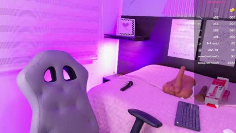lanna_as online show from June 30, 12:00 am
