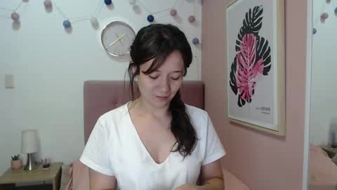 Lanna online show from March 24, 1:16 pm