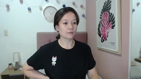 Snapshot of lanna_mills chatting on May 11, 1:17 pm Lanna online show from May 11, 1:17 pm