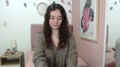 Snapshot of lanna_mills chatting on May 15, 1:29 pm Lanna online show from May 15, 1:29 pm