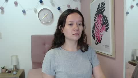 Snapshot of lanna_mills chatting on May 19, 12:55 pm Lanna online show from May 19, 12:55 pm