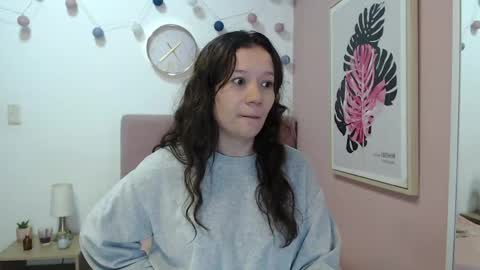 Snapshot of lanna_mills chatting on May 21, 1:07 pm Lanna online show from May 21, 1:07 pm