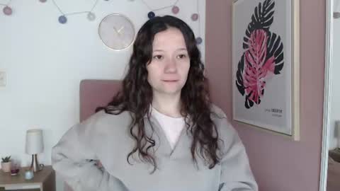 Snapshot of lanna_mills chatting on June 15, 1:02 pm Lanna online show from June 15, 1:02 pm