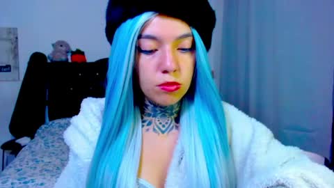 Snapshot of lannie_gonzaless chatting on May 25, 12:33 pm LANNIE Special show when it reaches 10000 flowers online show from May 25, 12:33 pm