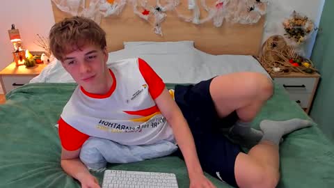 Fandi online show from October 28, 9:57 am