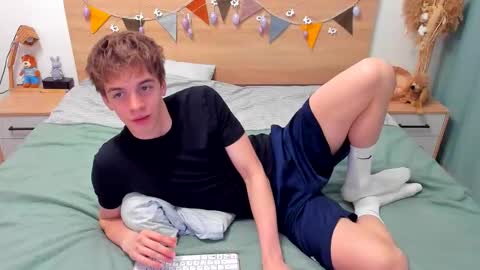 Fandi online show from February 27, 6:13 am