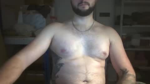 Snapshot of lansidick chatting on December 2, 10:09 am lansidick online show from December 2, 10:09 am