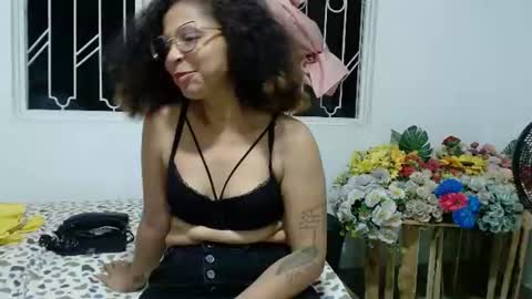 Snapshot of lapelichurca chatting on June 18, 1:06 am lapelichurca online show from June 18, 1:06 am