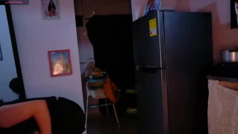 LARA online show from May 2, 2:27 am