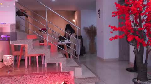Hello Guys I am Lara Giraldo  WELCOME To my room online show from September 20, 12:44 am