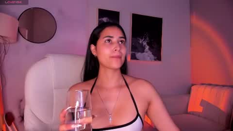 Snapshot of lara_madisson chatting on July 2, 4:29 am Lara Madisson online show from July 2, 4:29 am