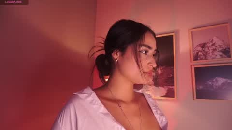 Snapshot of lara_madisson chatting on July 17, 5:58 am Lara Madisson online show from July 17, 5:58 am