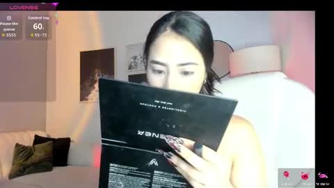 Snapshot of lara_madisson chatting on August 4, 5:10 am Lara Madisson online show from August 4, 5:10 am