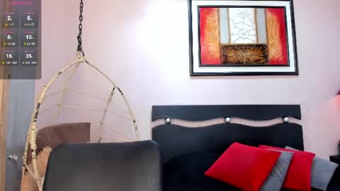      700  200   online show from July 6, 7:38 pm