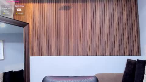      700  200   online show from July 15, 1:27 pm