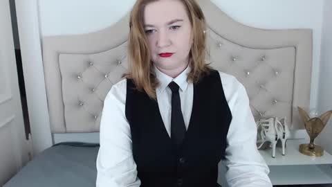 LaraFlirt online show from December 8, 9:57 am