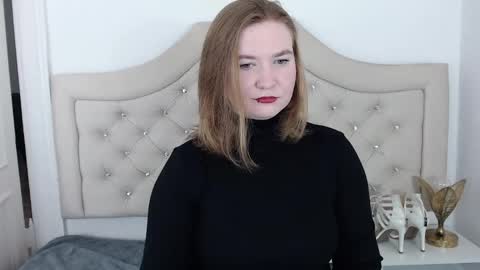 LaraFlirt online show from December 19, 9:17 pm